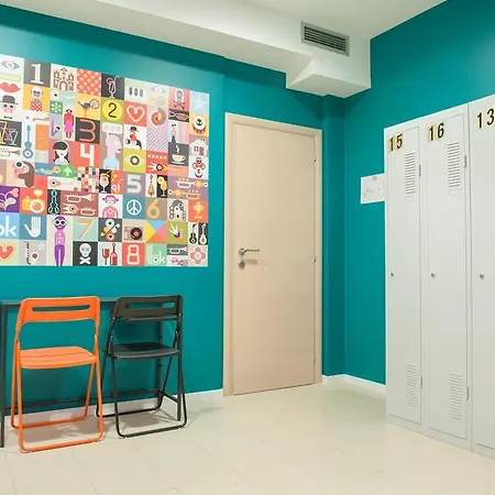 Hostel Kolovare