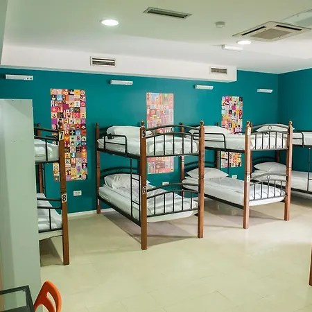 Hostel Kolovare *